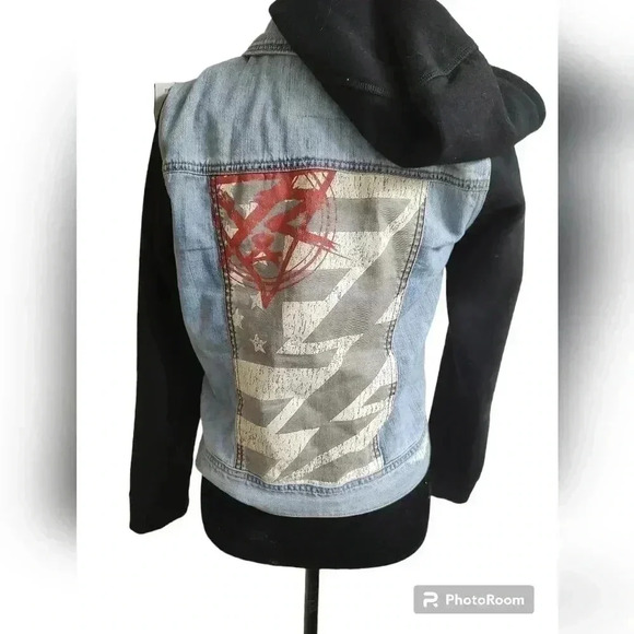 Young and reckless jean jacket hoodie - Picture 1 of 3